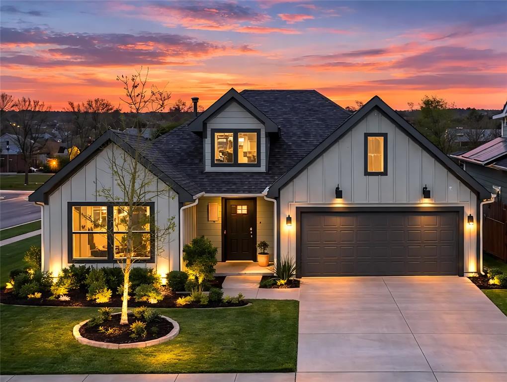 11401 Headwater Court — photo