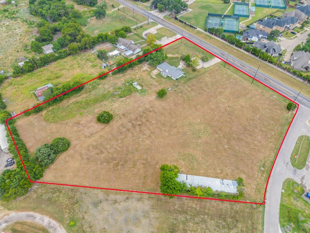5811 Horizon & 00 Ranch Trail Road — photo