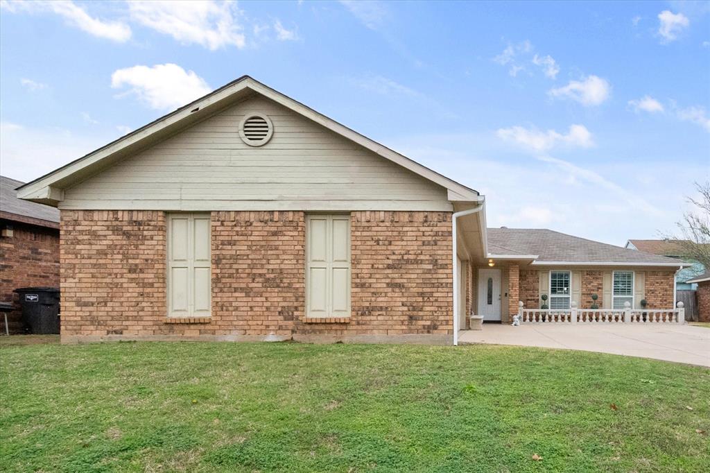 3104 Creekwood Lane — photo