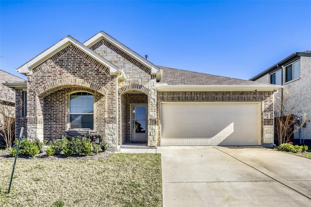3216 Blossom Trail — photo