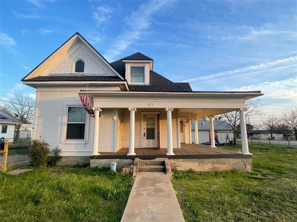 215 W Main Street — photo