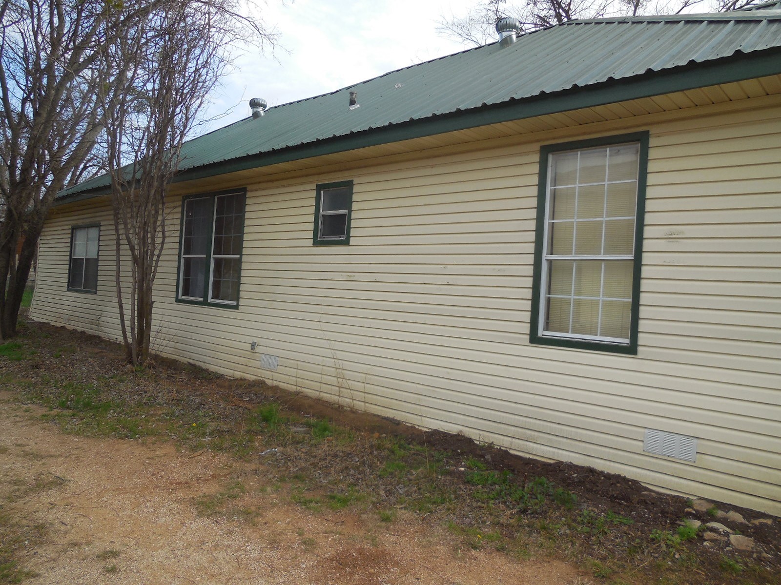 910 Sinclair Street, Ranger, TX 76470 — photo 2