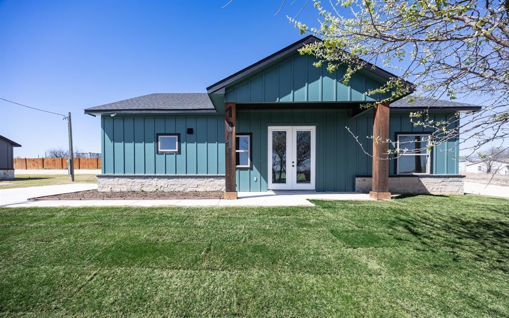 101 Sparrow Drive — photo