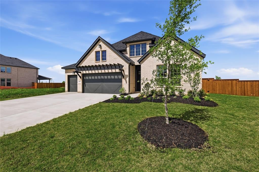 5913 Maddie Ann Drive — photo