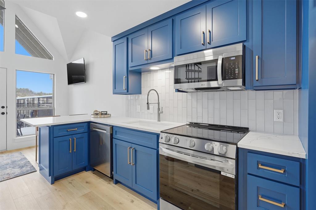 3007 Upcreek Alley 6 — photo