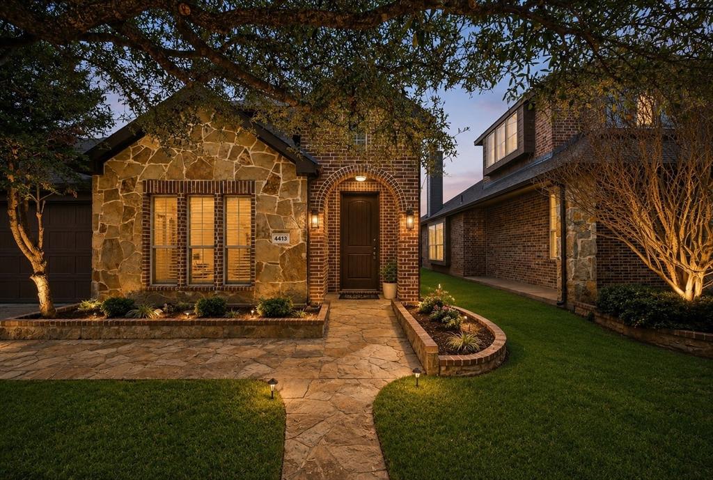 4413 Moonlight Drive — photo