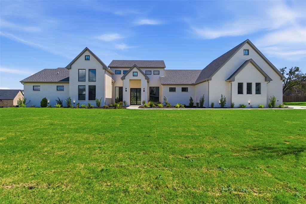 5825 Grey Wolf Court — photo