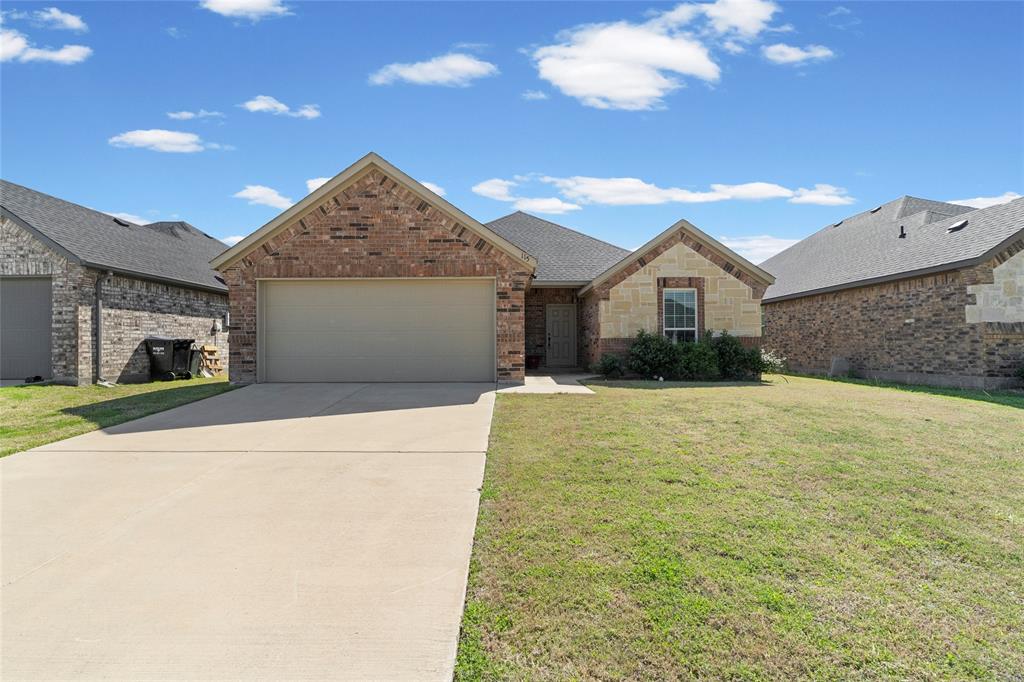 115 Apache Drive — photo