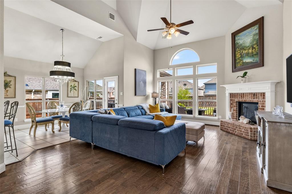1305 Port Royale Place — photo