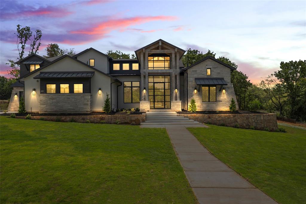 1401 Samantha Way — photo