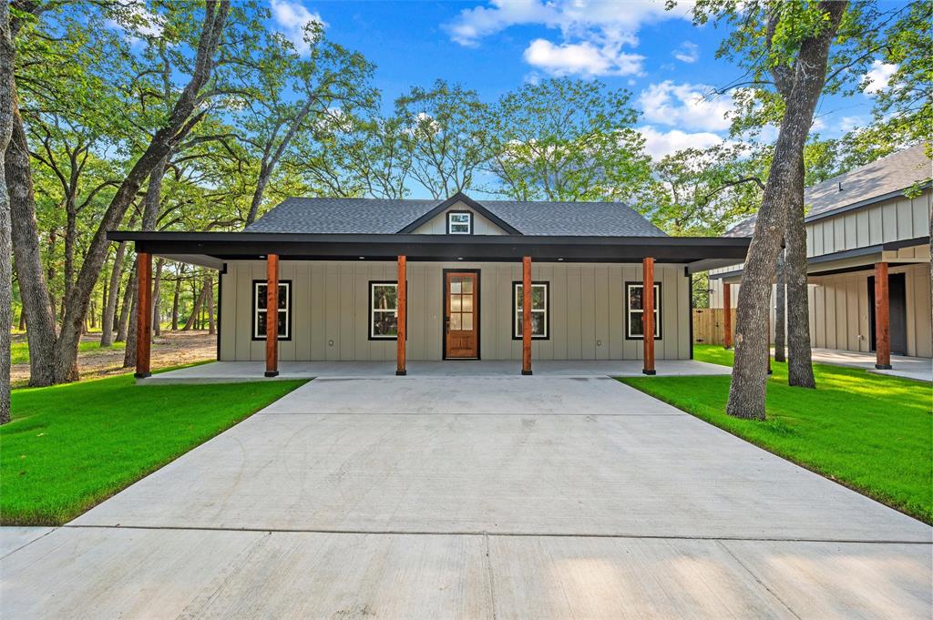 203 Seagrove Lane — photo