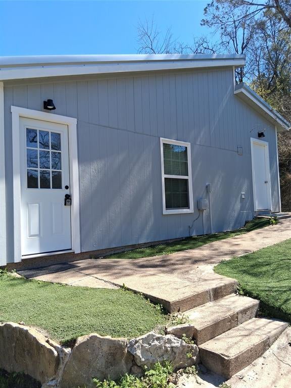 2807 Comanche Trail — photo