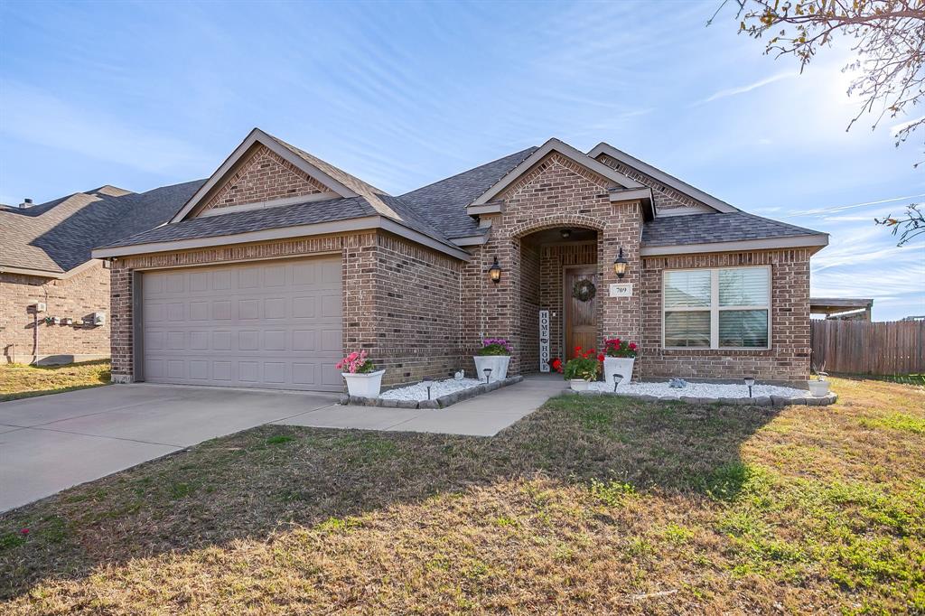 709 Waterford Way — photo