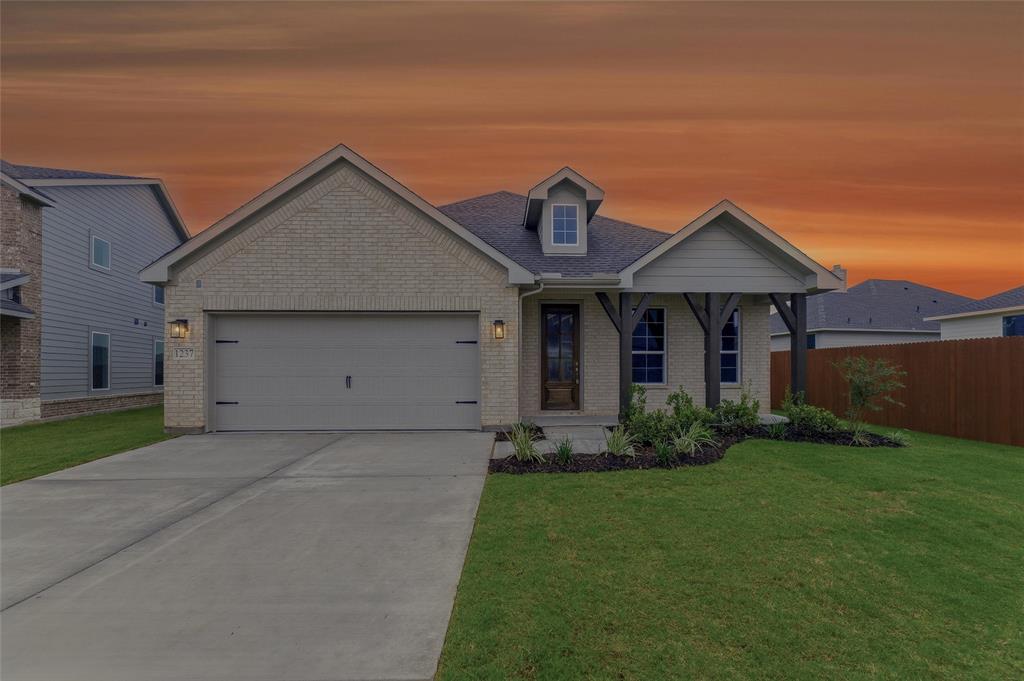 1237 Frio Drive — photo