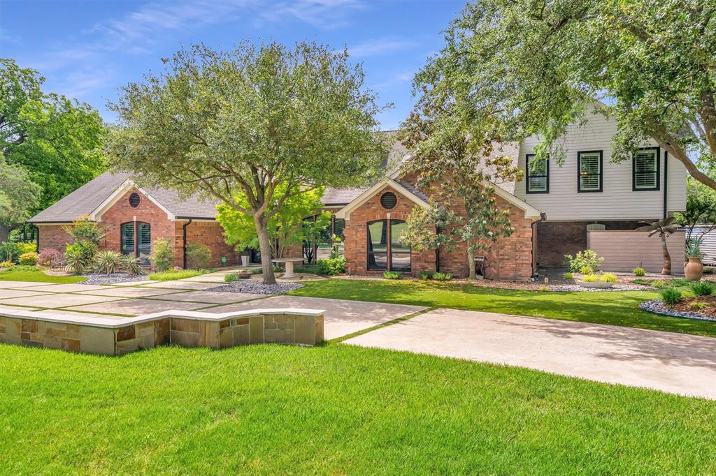 5310 Estate Lane — photo