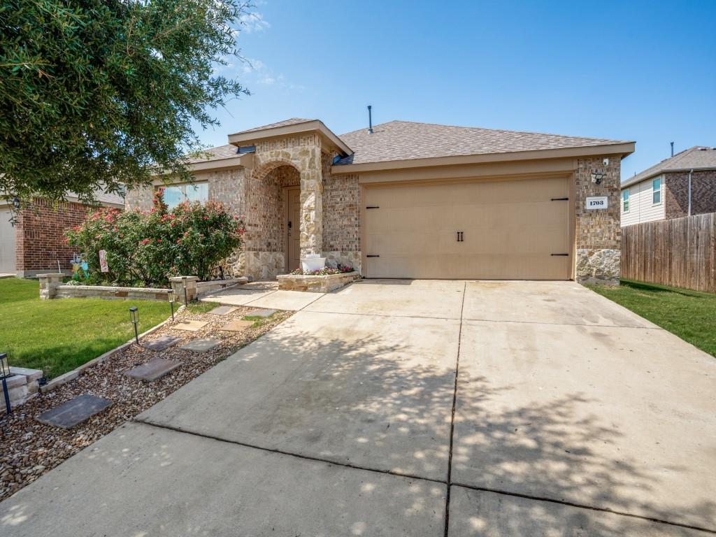 1703 Sorghum Drive — photo