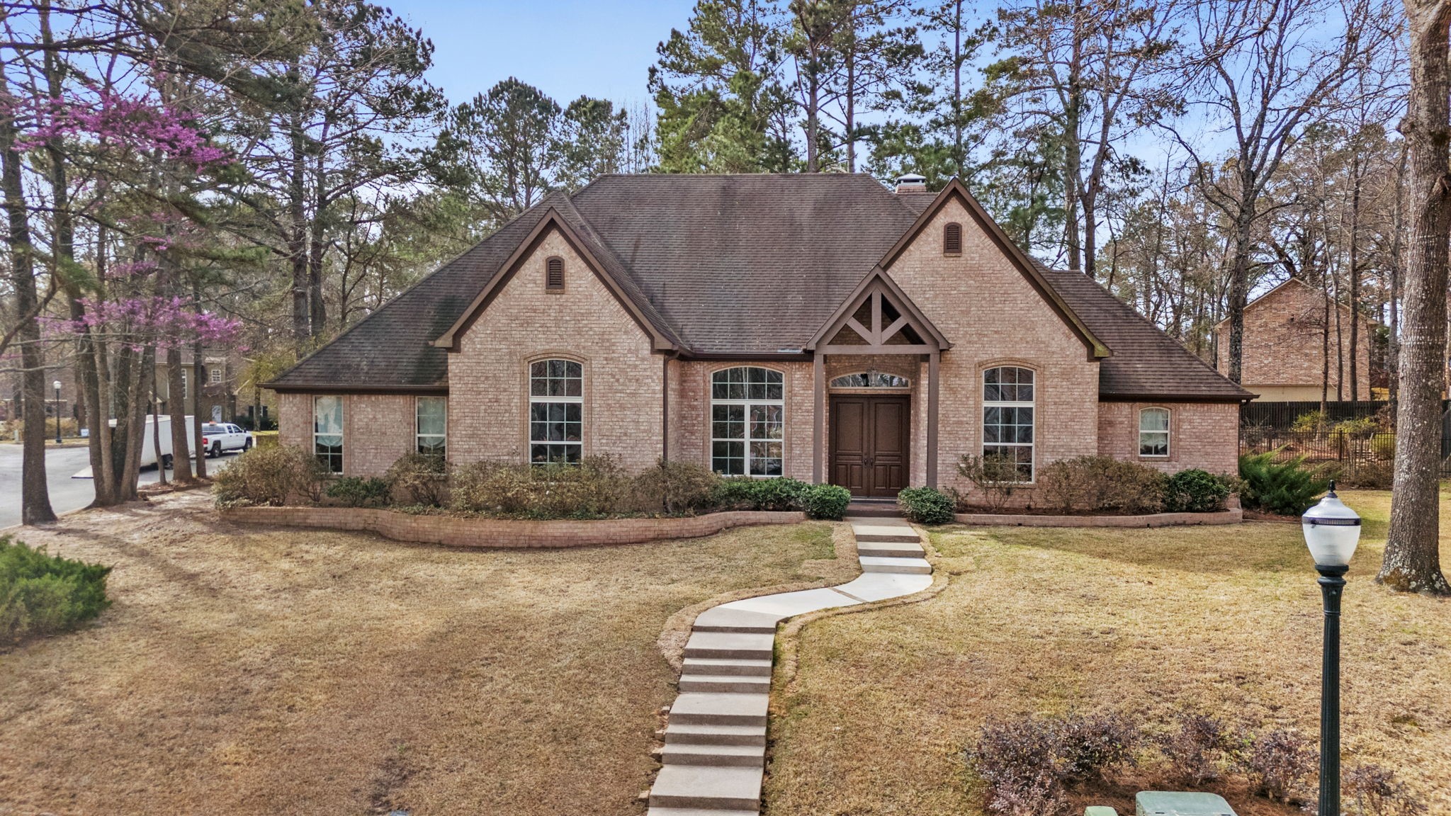 4321 Lazy Creek Drive — photo