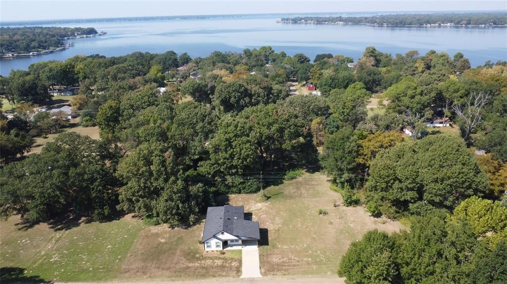 128 Crestwood Drive — photo