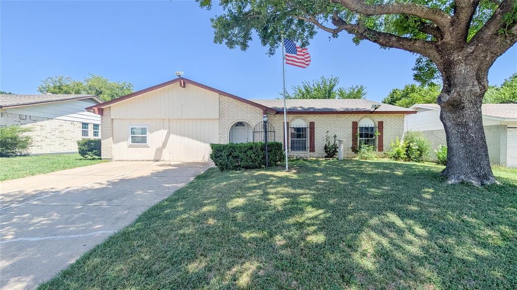 1107 Waverly Drive — photo