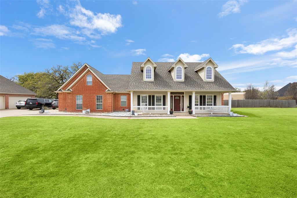 2000 Pin Oak Drive — photo