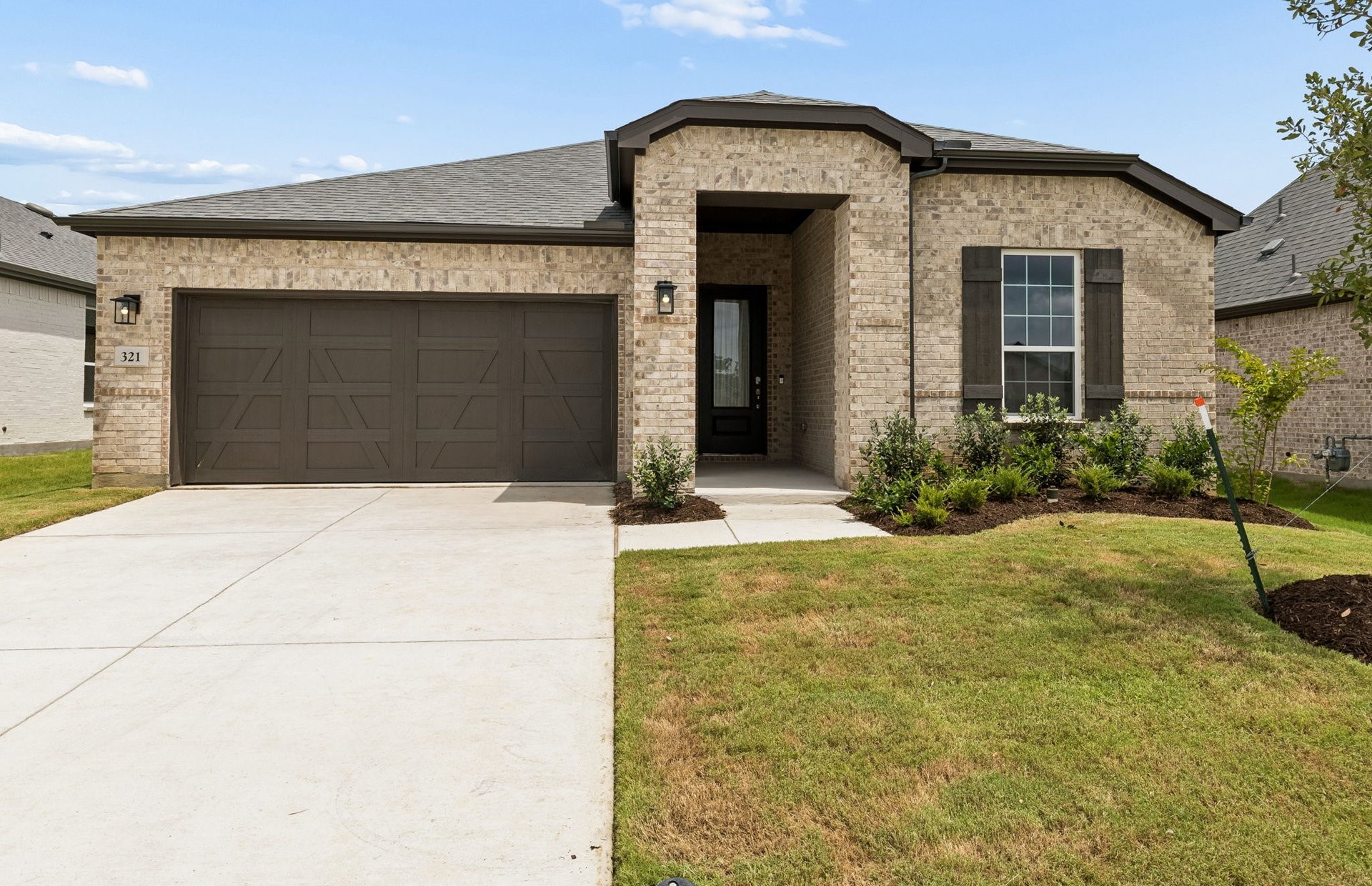 321 Cloverdale Lane — photo