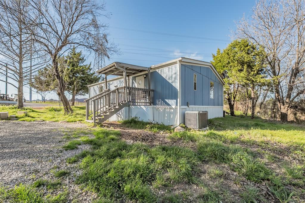 215 Hillside Drive — photo