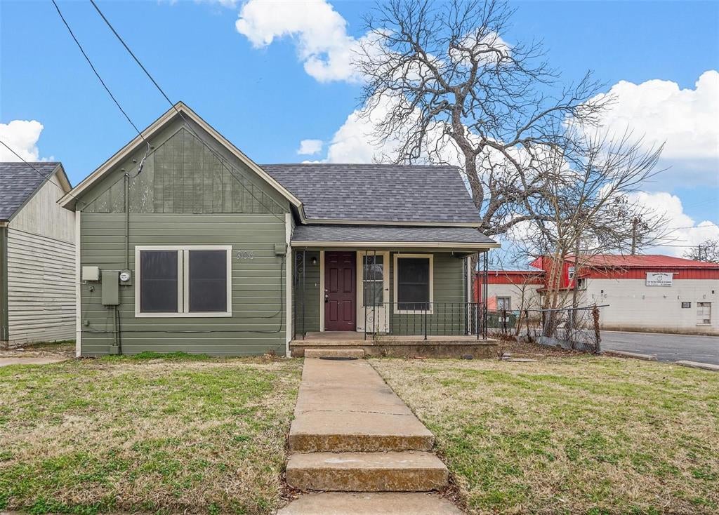 908 E Houston Street — photo
