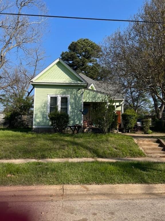 311 W Green Street — photo