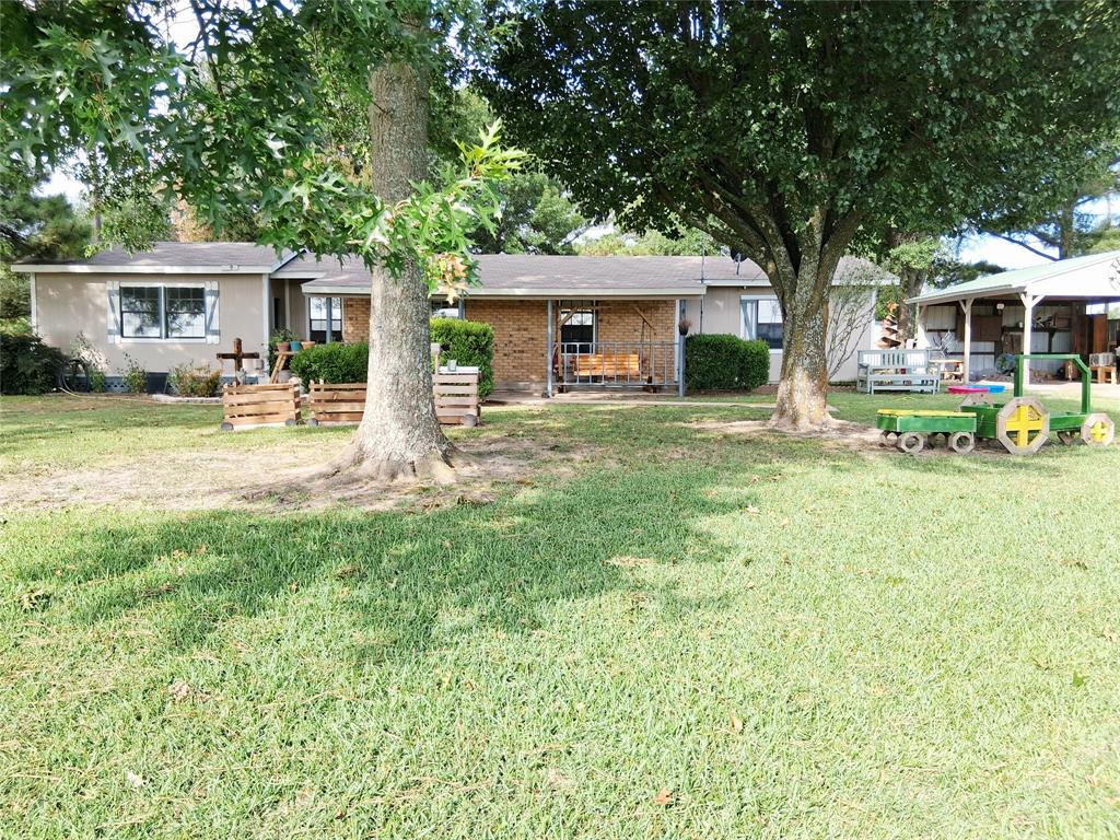 8140 FM 513 S — photo
