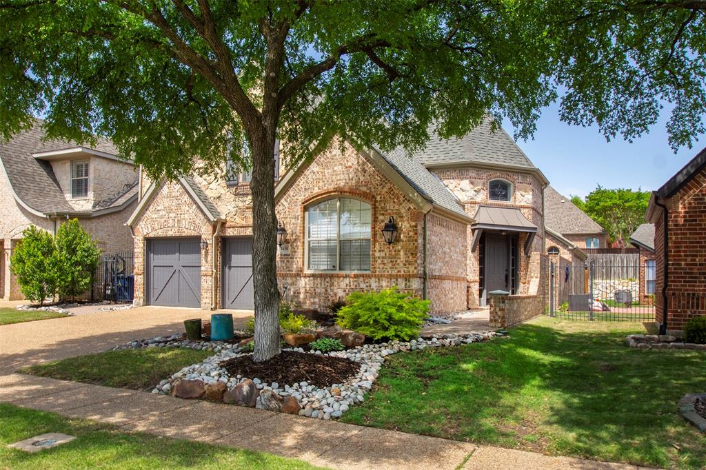 5450 Travis Drive — photo