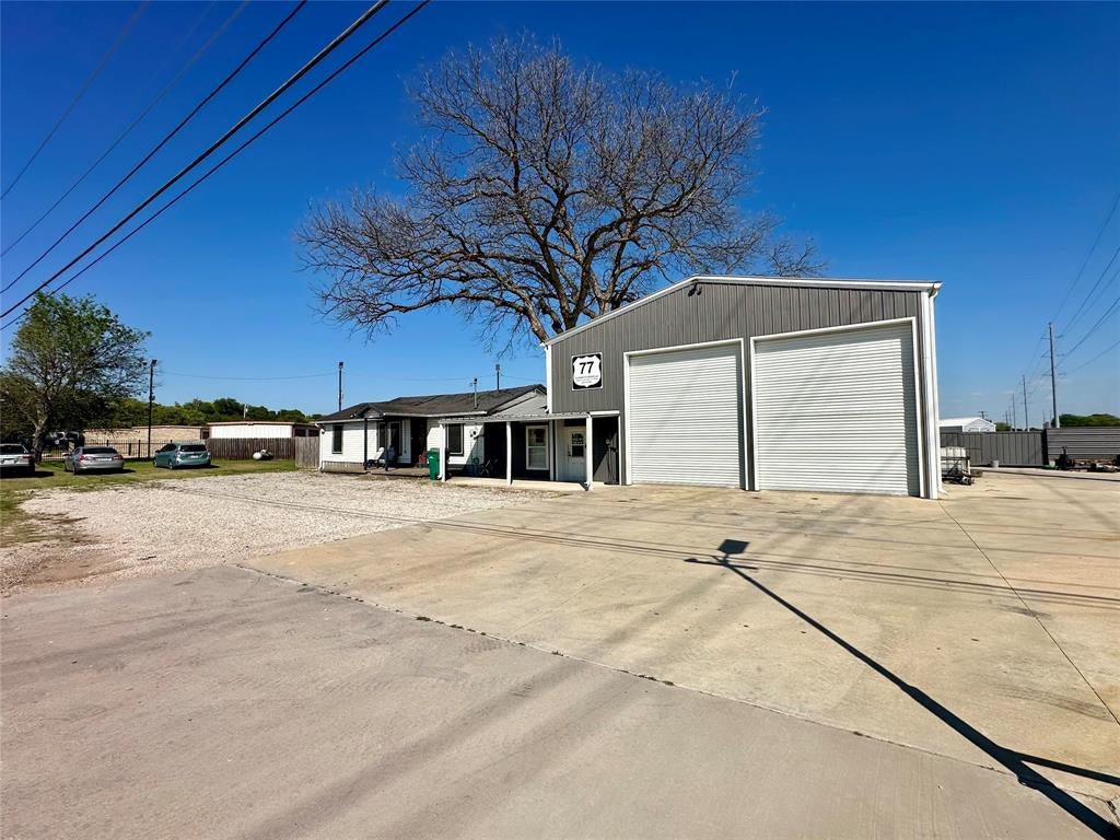 1103 N Lacy Drive — photo