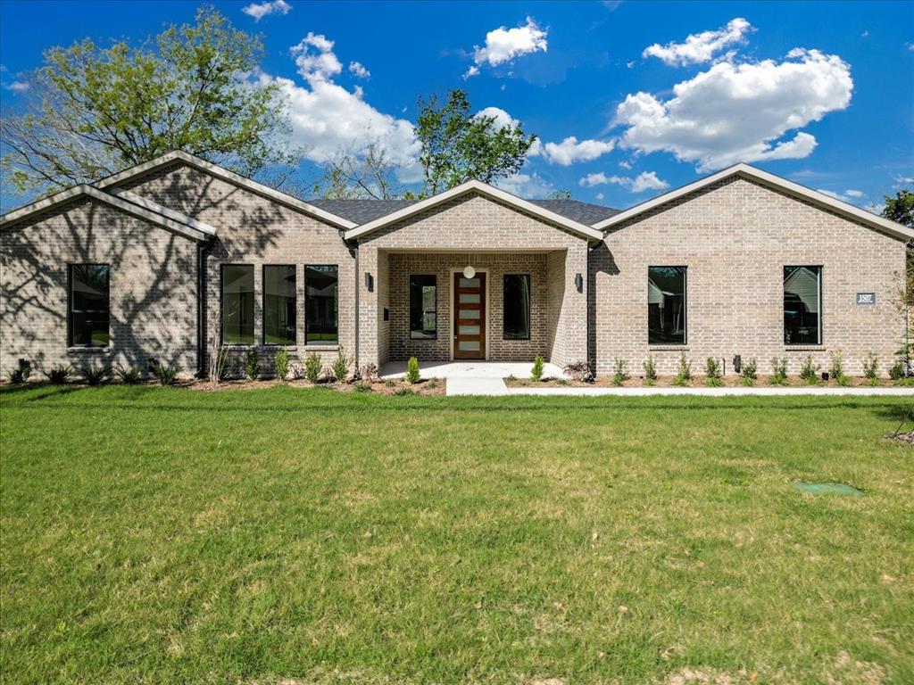 1507 Elk Creek Road — photo