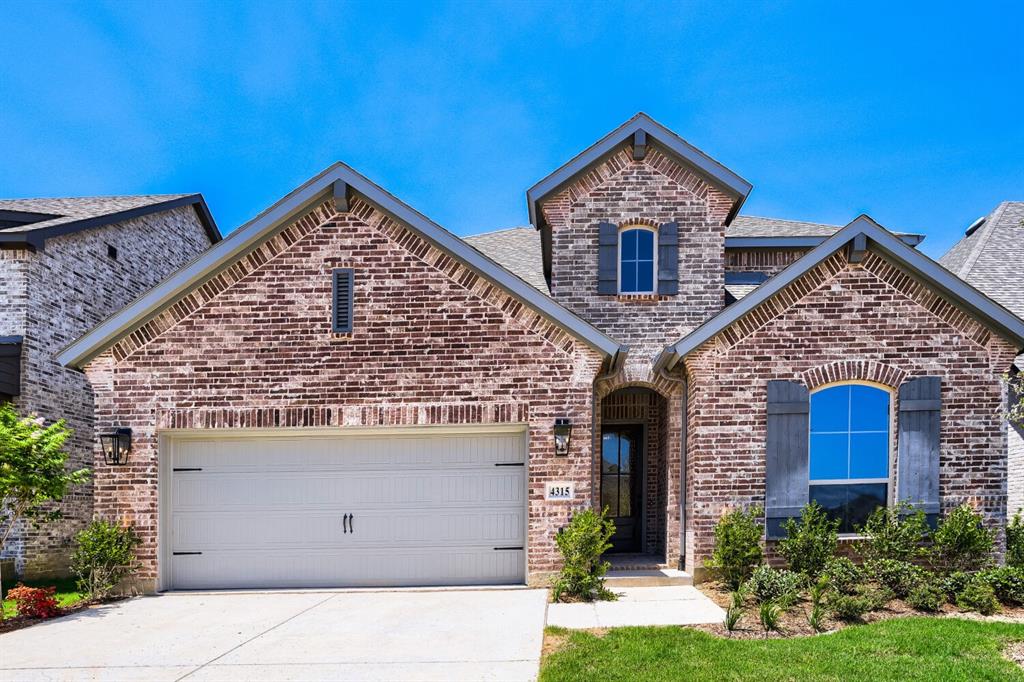 4315 Blackberry Lane — photo