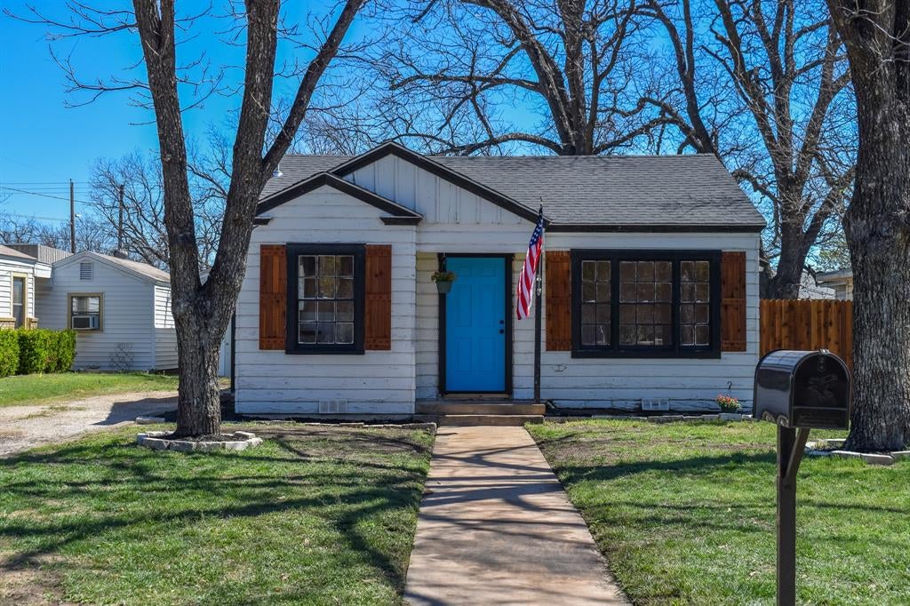 1202 N Grant — photo