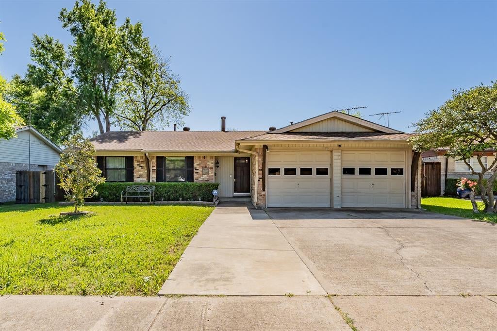 808 Intervale Drive — photo