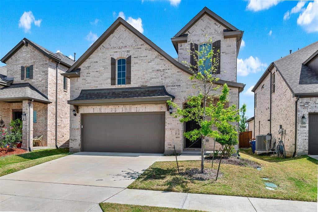 3124 Greenbriar Drive — photo