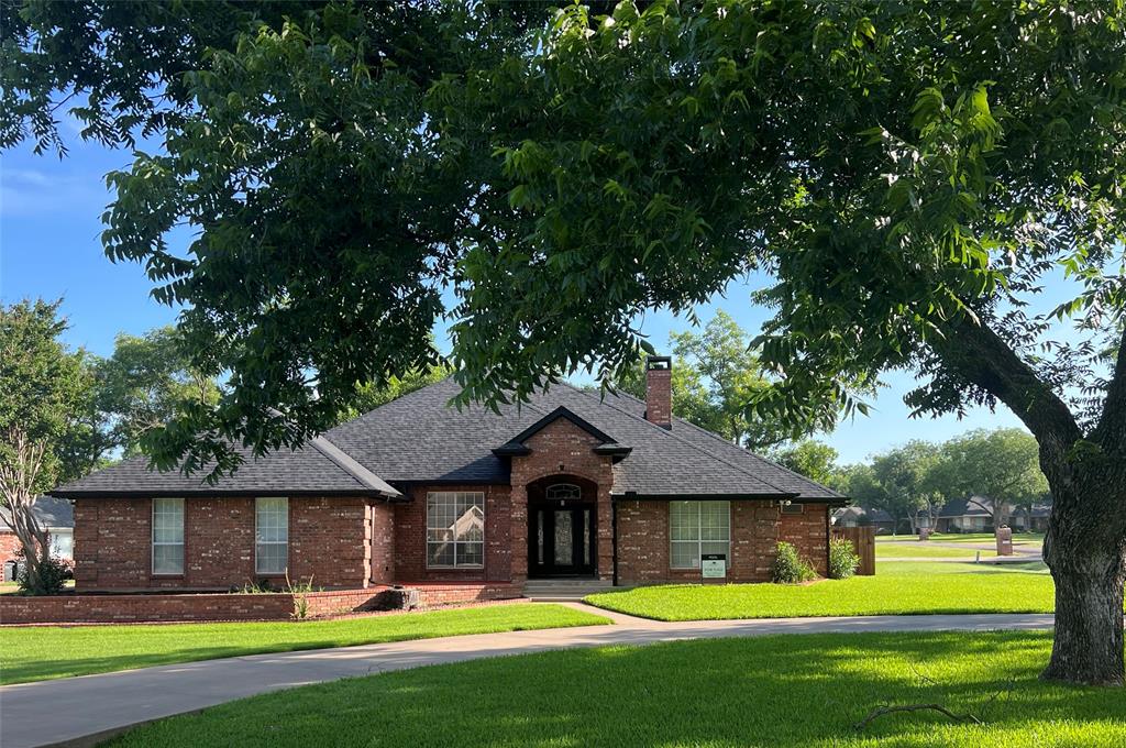 9219 Hanging Moss Drive — photo