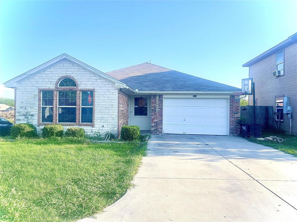 5301 Joshua Court — photo