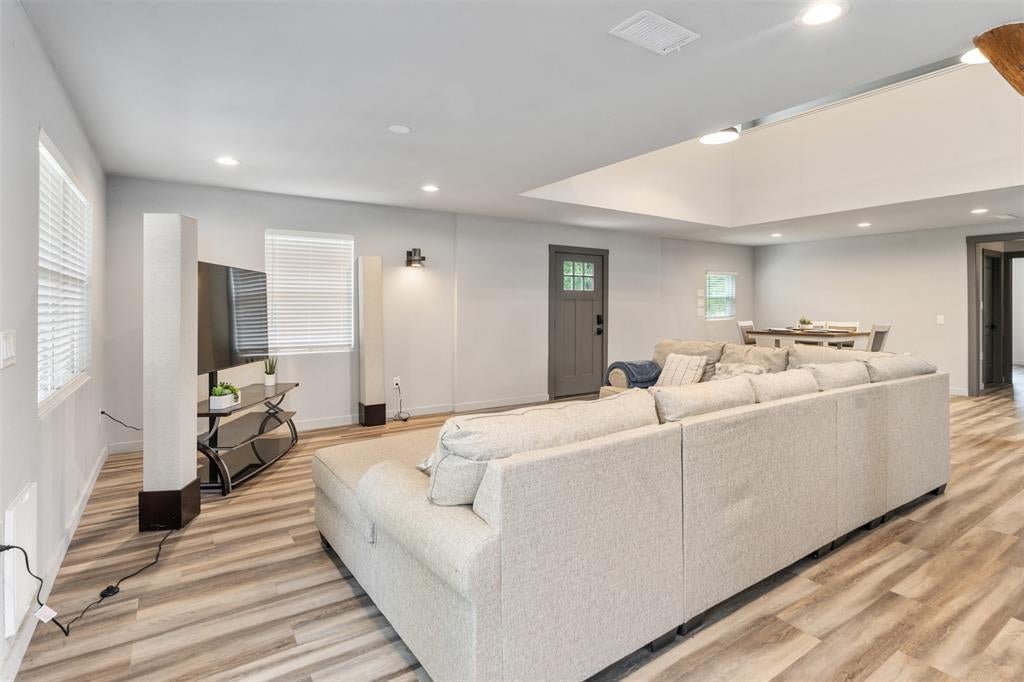 1327 Whispering Springs Drive — photo