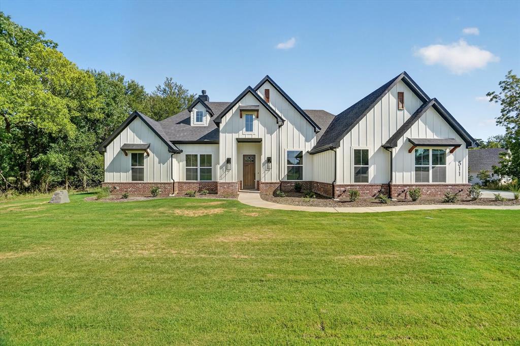 511 Pernell Court — photo