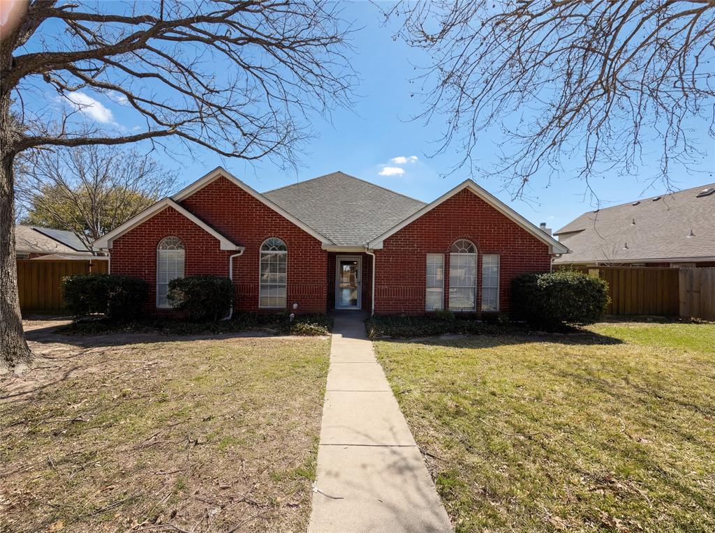 1711 Kennedy Drive — photo