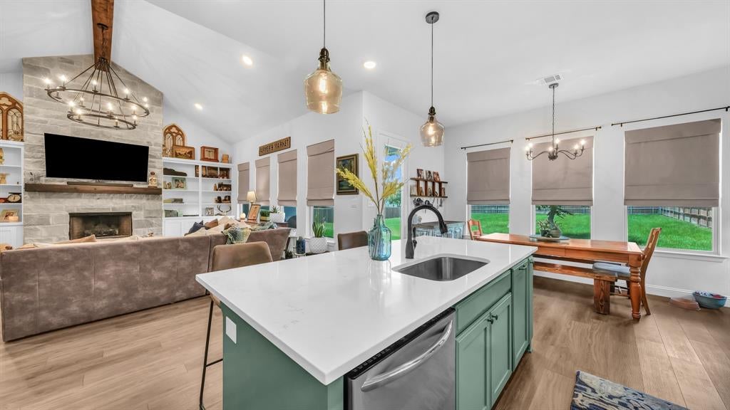 119 Oak View Drive — photo