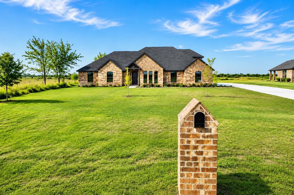 1165 Deerfield Drive — photo