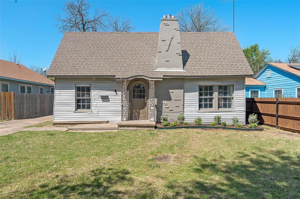 2923 Ethel Avenue — photo