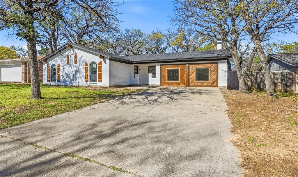 2804 Bent Tree Lane — photo