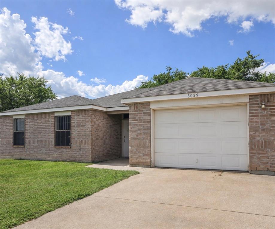5029 Cottey Street — photo