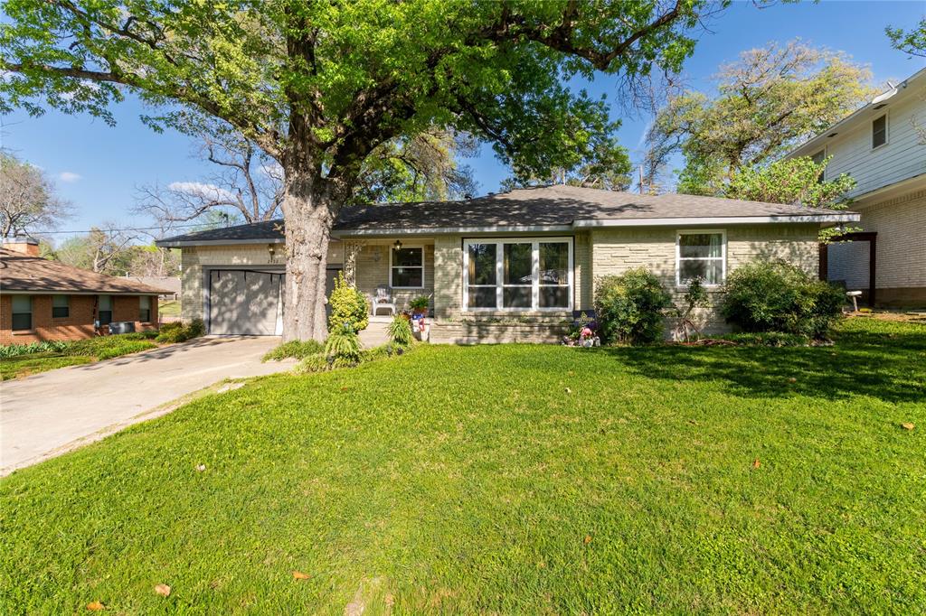2422 Santa Cruz Drive — photo