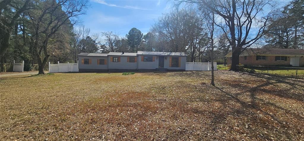 5905 Jefferson Paige Road — photo