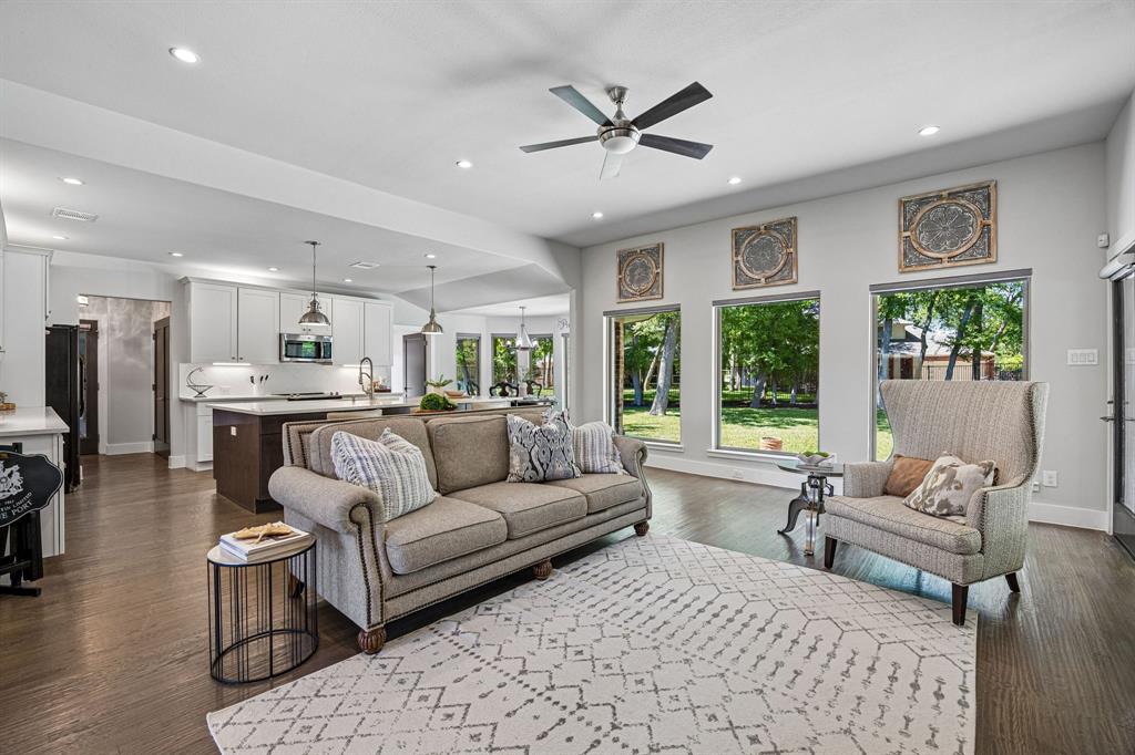 732 Creek Valley Court — photo