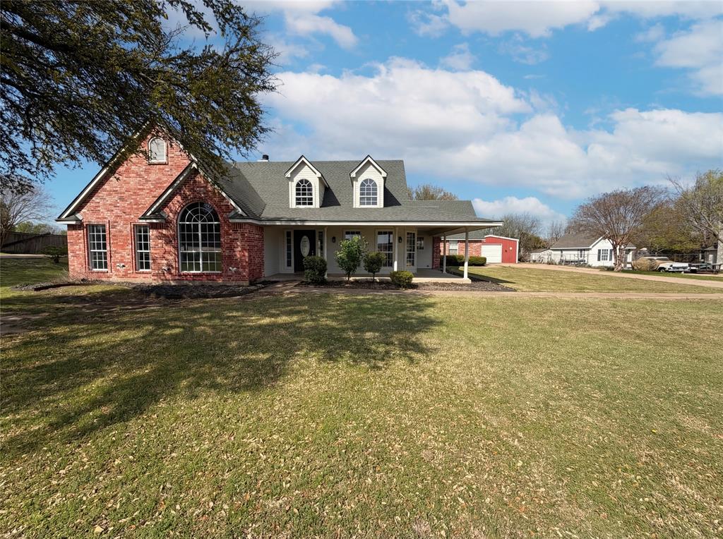 4014 FM 664 — photo